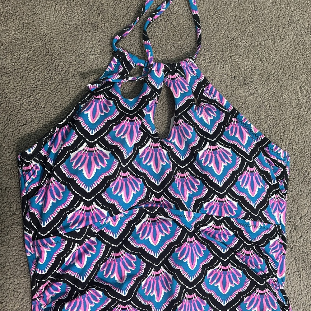 Swim Top - Picture 2 of 6